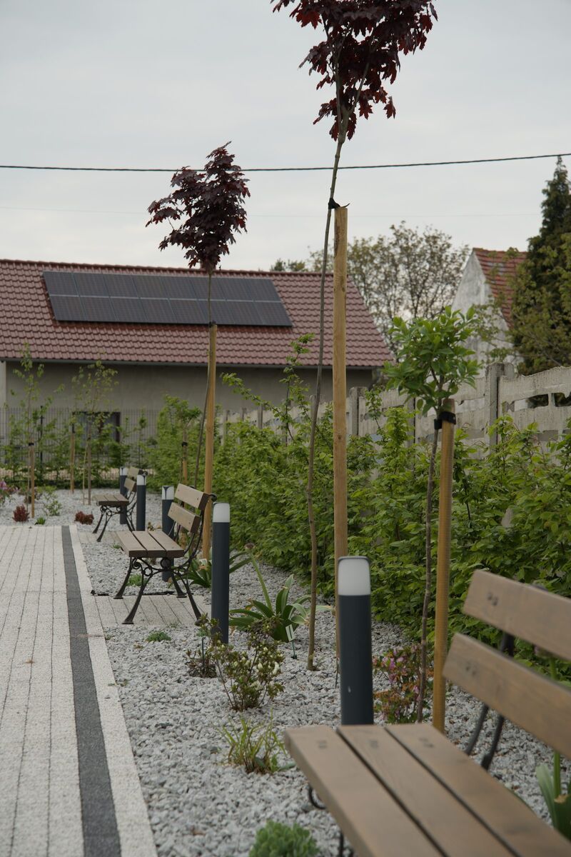 Ogród i altana ślubna przy Adis Dom Weselny